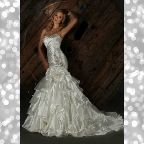 NWT Impression Bridal Wedding Gown 10168 - Picture 1 of 6